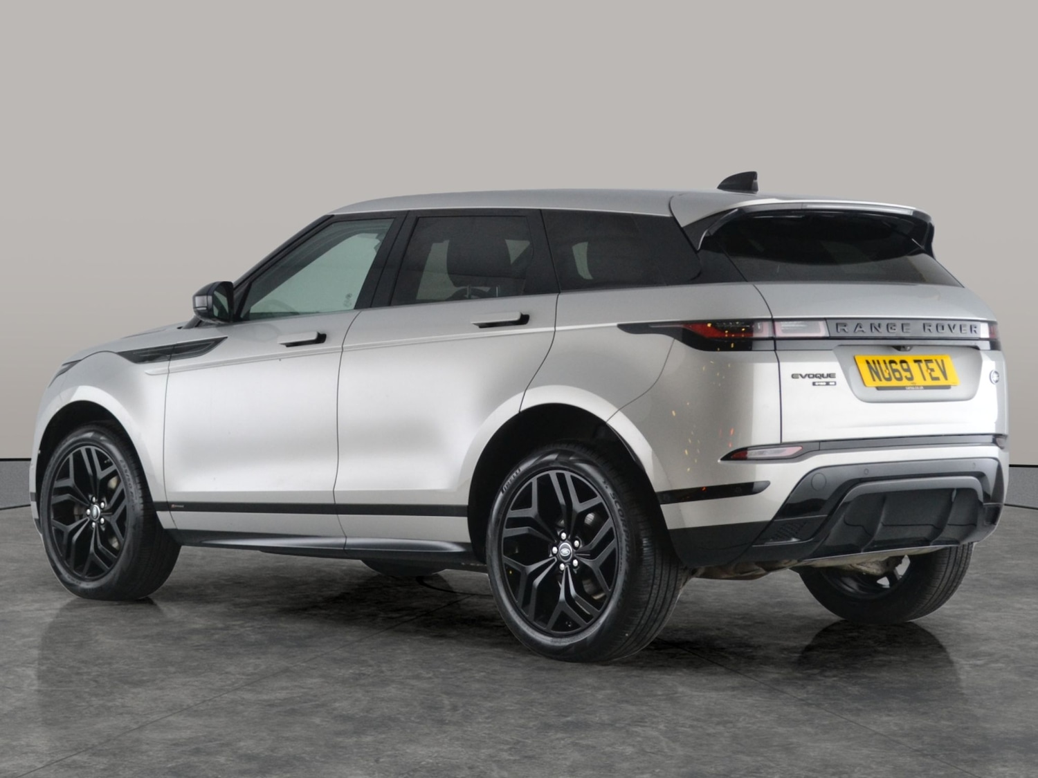 Used Land Rover Range Rover Evoque 2019 for sale - 76518307: Photo 10
