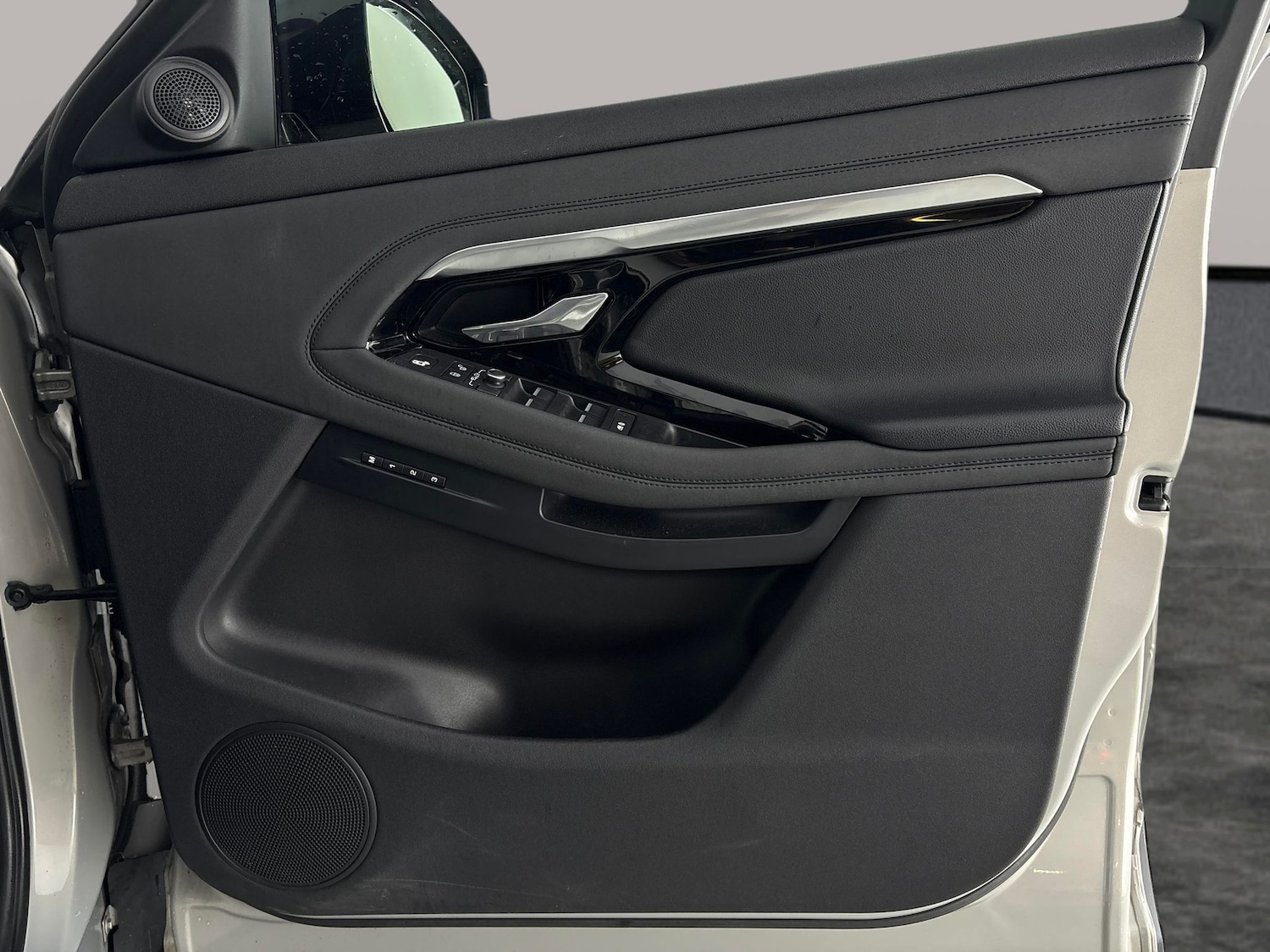 Used Land Rover Range Rover Evoque 2019 for sale - 76518307: Photo 35