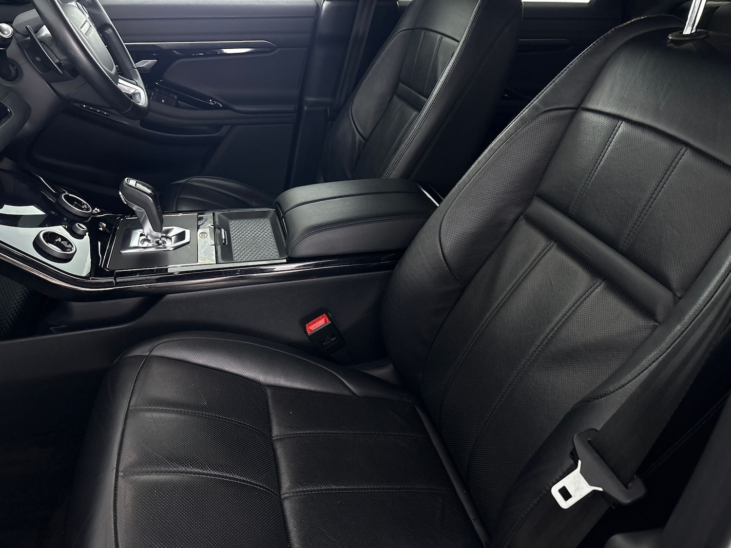 Used Land Rover Range Rover Evoque 2019 for sale - 76518307: Photo 7