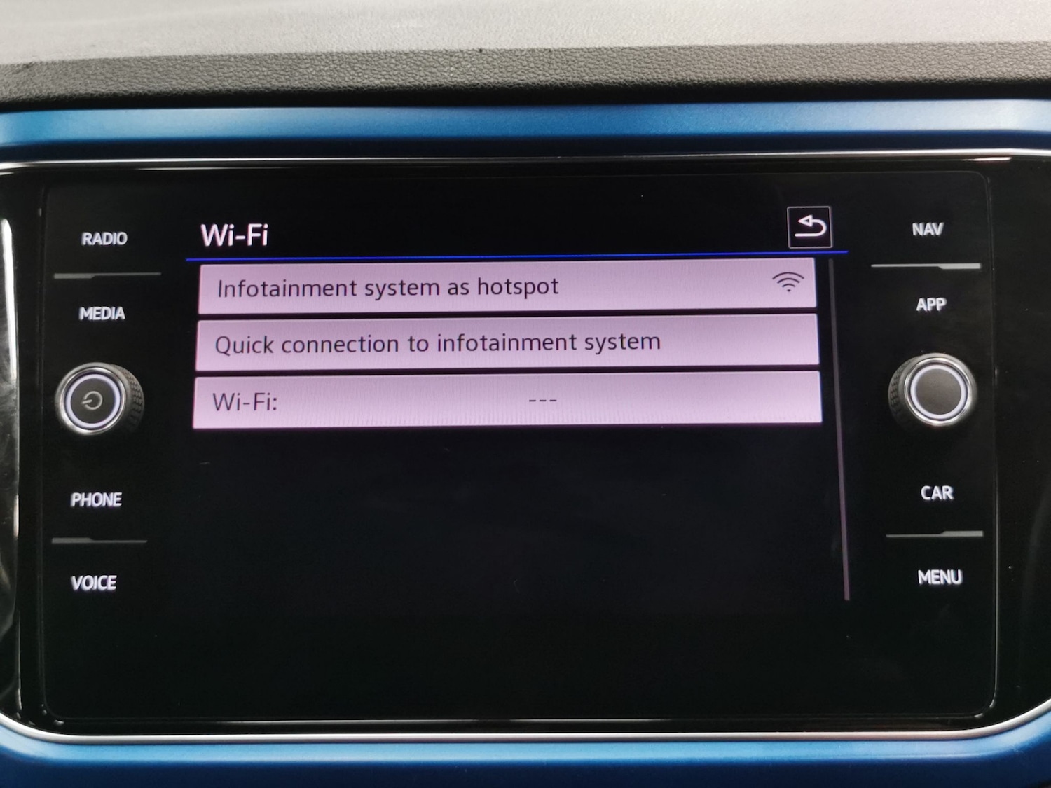 Used Volkswagen T-Roc 2021 for sale - 76492015: Photo 12