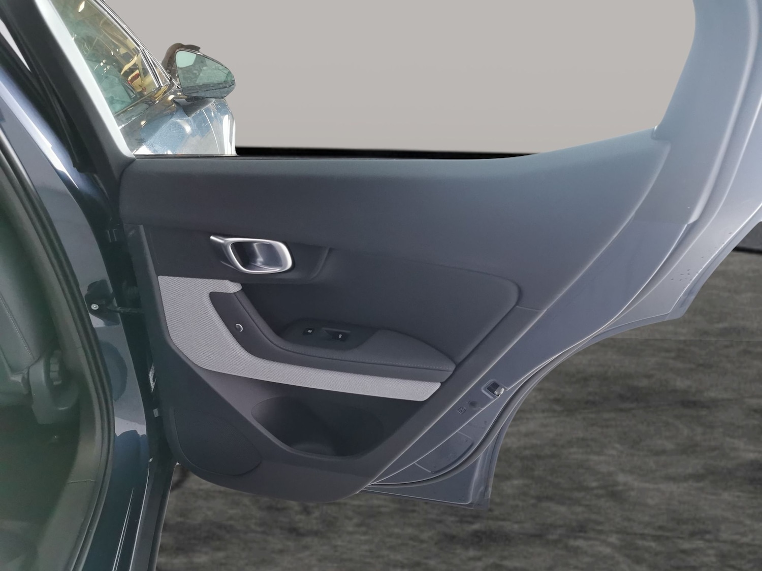 Used Polestar Polestar 2 2023 for sale - 77208091: Photo 32