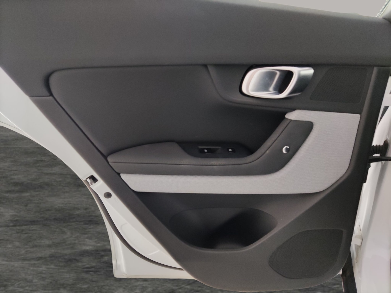 Used Polestar Polestar 2 2023 for sale - 77877812: Photo 30