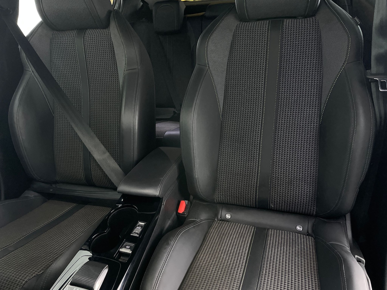 Used Peugeot 2008 2023 for sale - 78061707: Photo 14