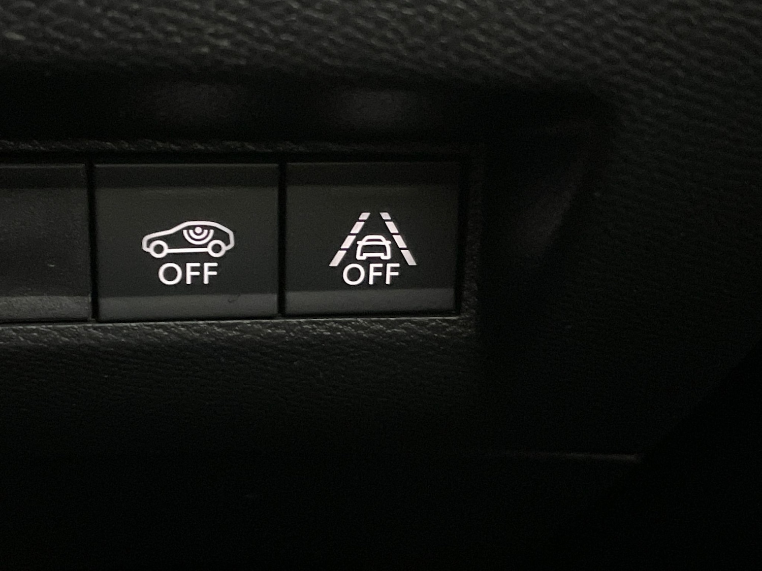 Used Peugeot 2008 2023 for sale - 78061707: Photo 26