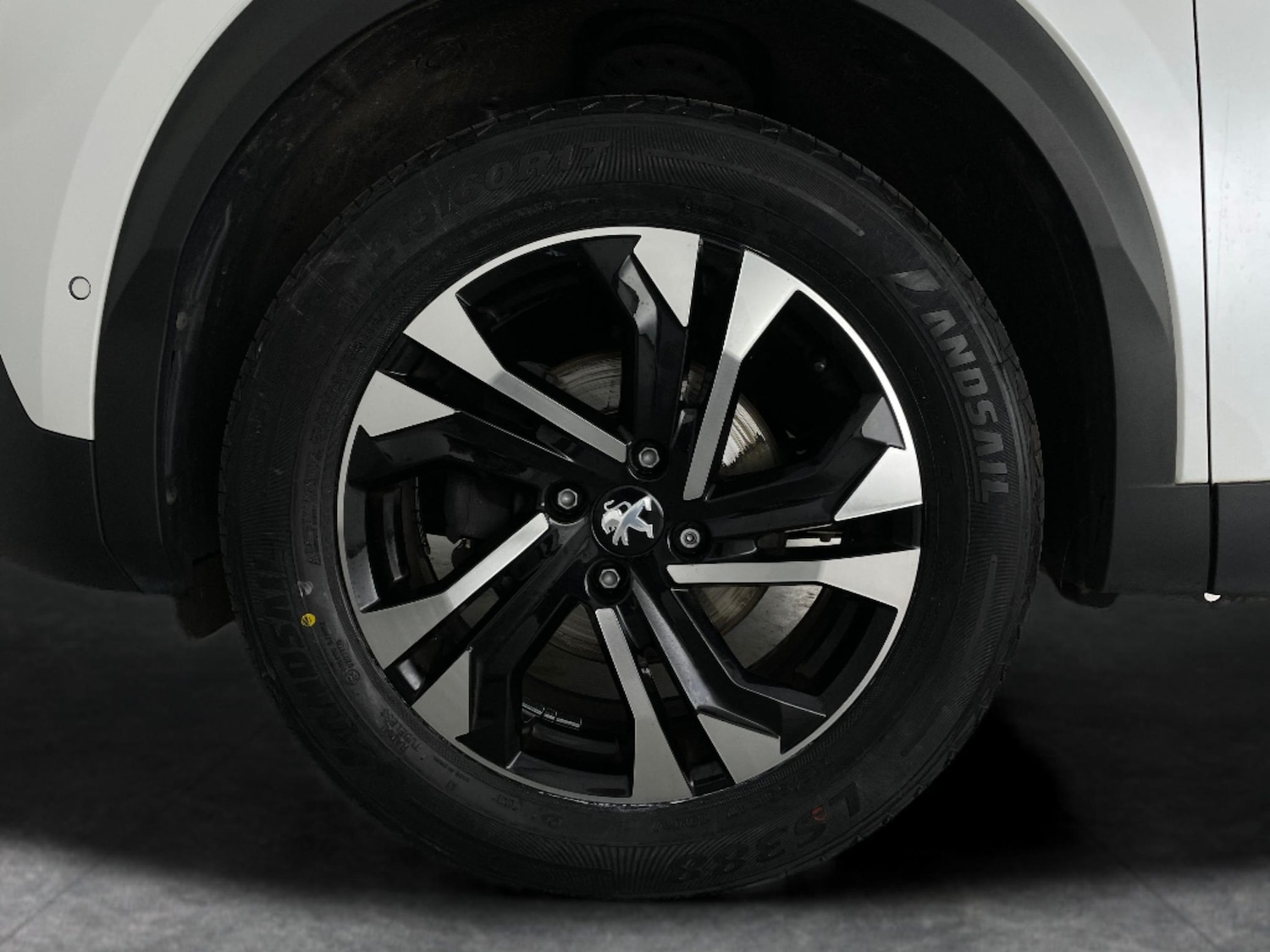 Used Peugeot 2008 2023 for sale - 78061707: Photo 28