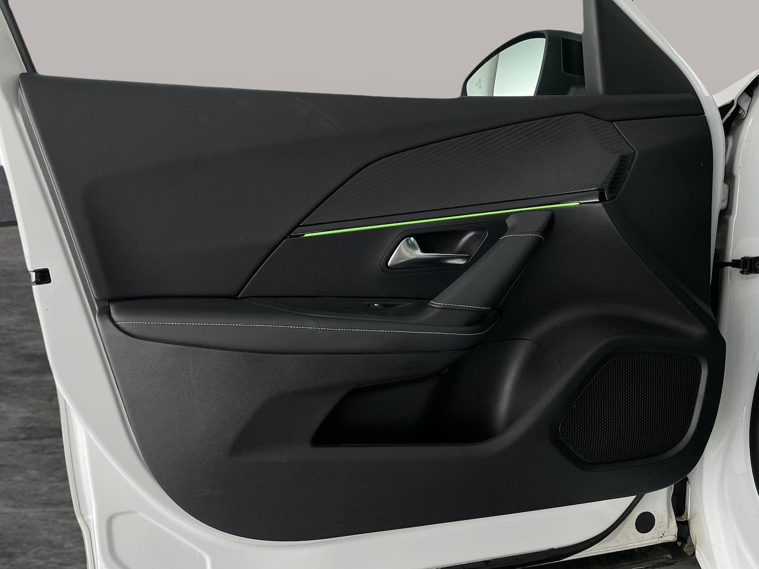 Used Peugeot 2008 2023 for sale - 78061707: Photo 32