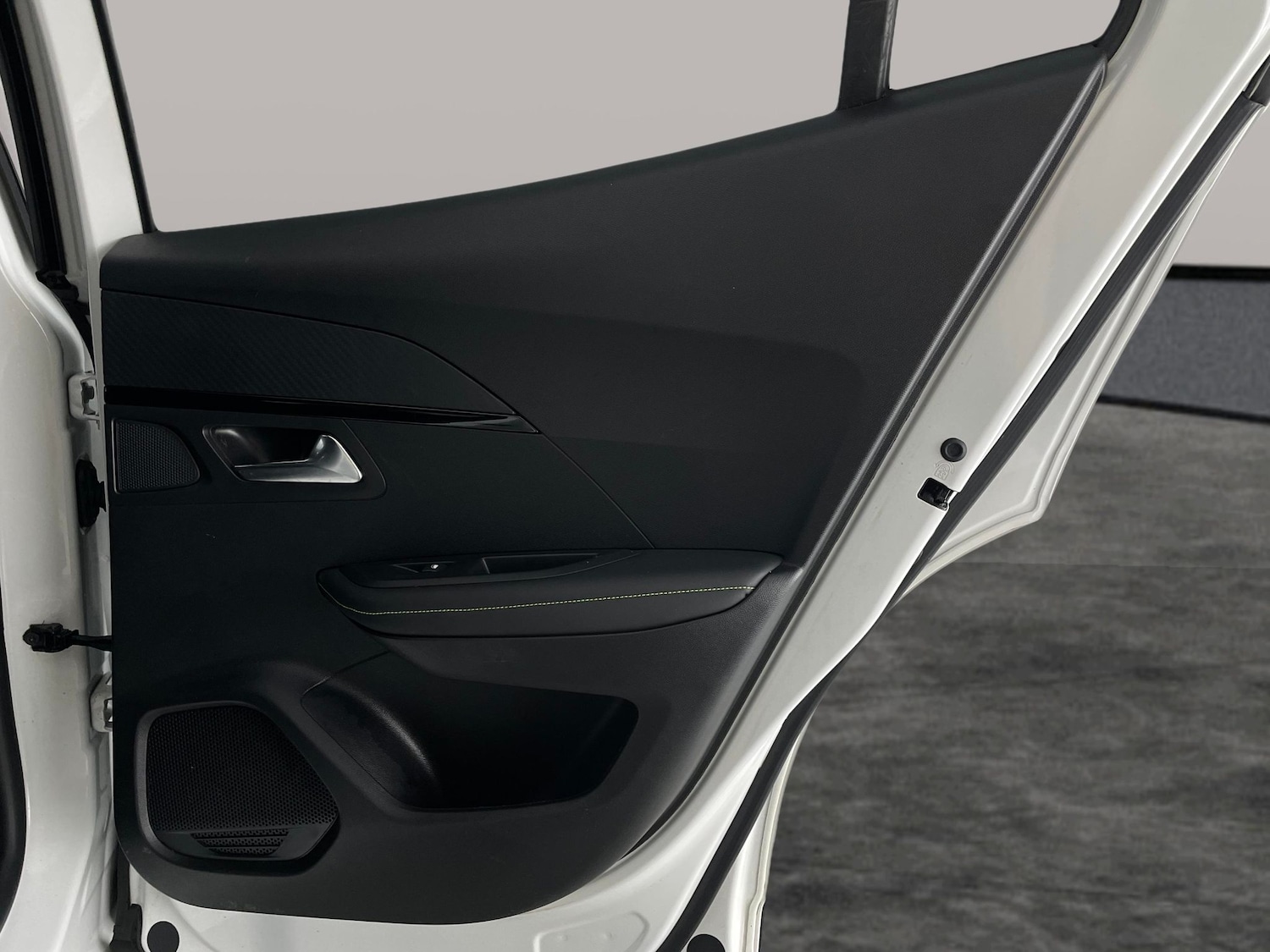 Used Peugeot 2008 2023 for sale - 78061707: Photo 34