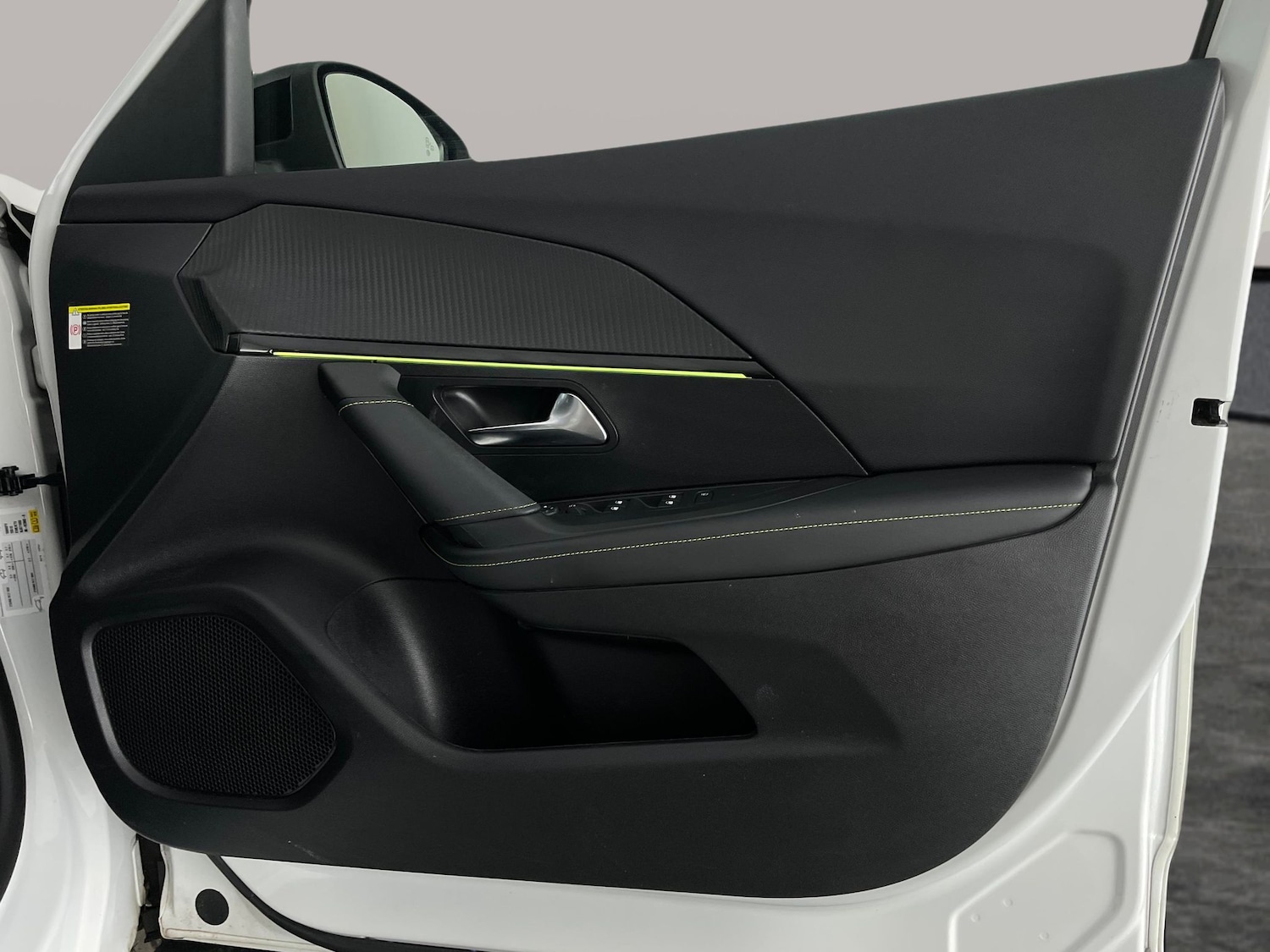 Used Peugeot 2008 2023 for sale - 78061707: Photo 35