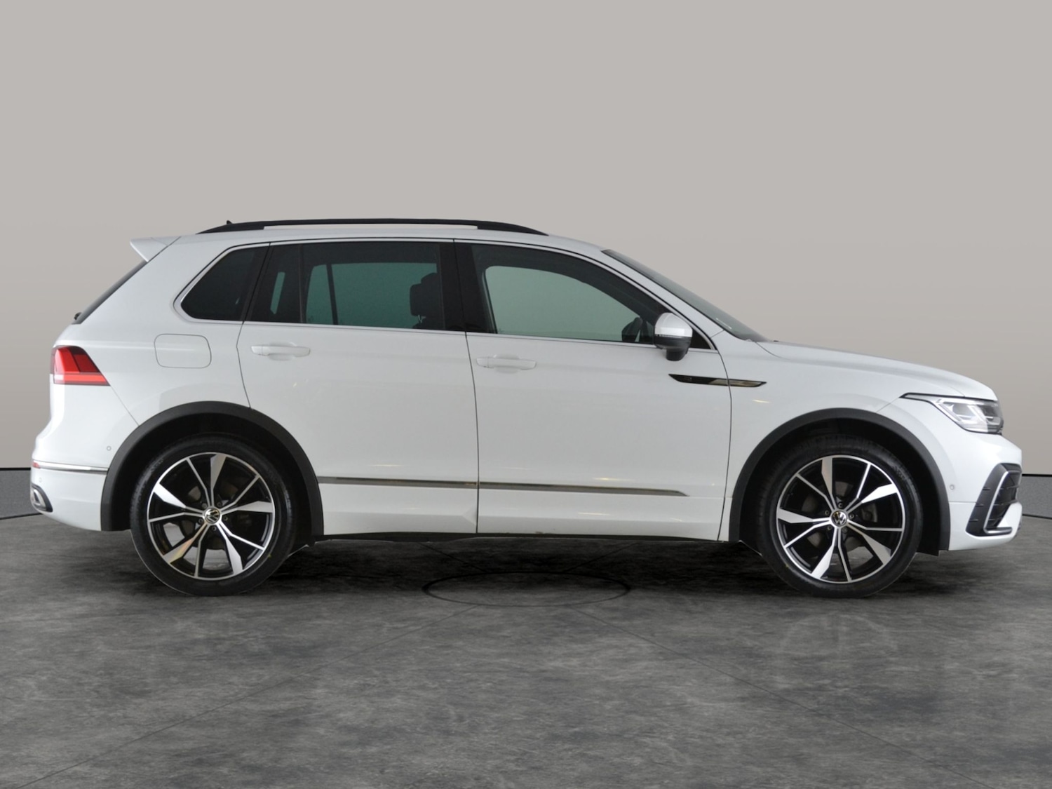 Used Volkswagen Tiguan 2022 for sale - 77946713: Photo 10