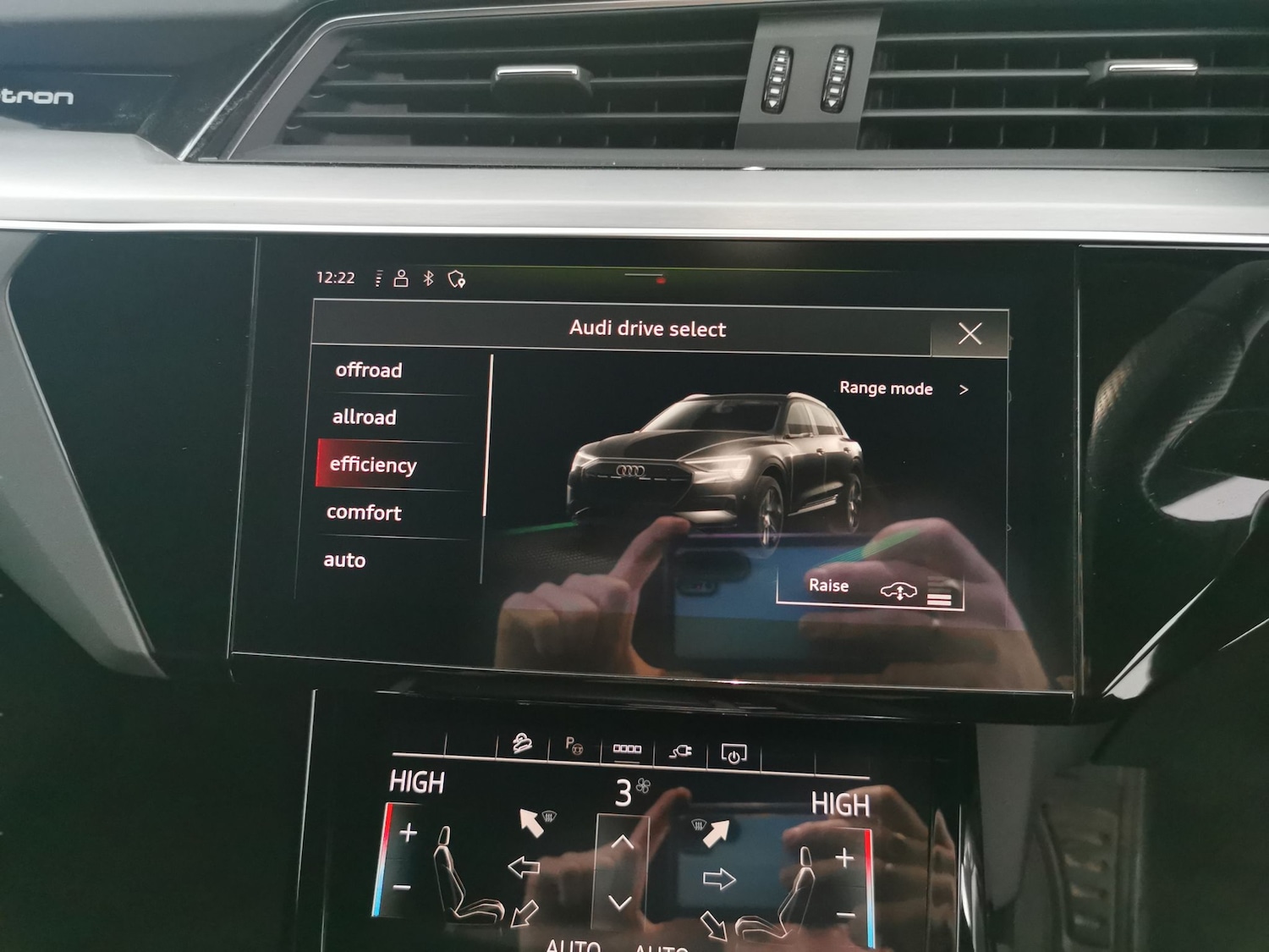 Used Audi e-tron 2022 for sale - 76777862: Photo 18