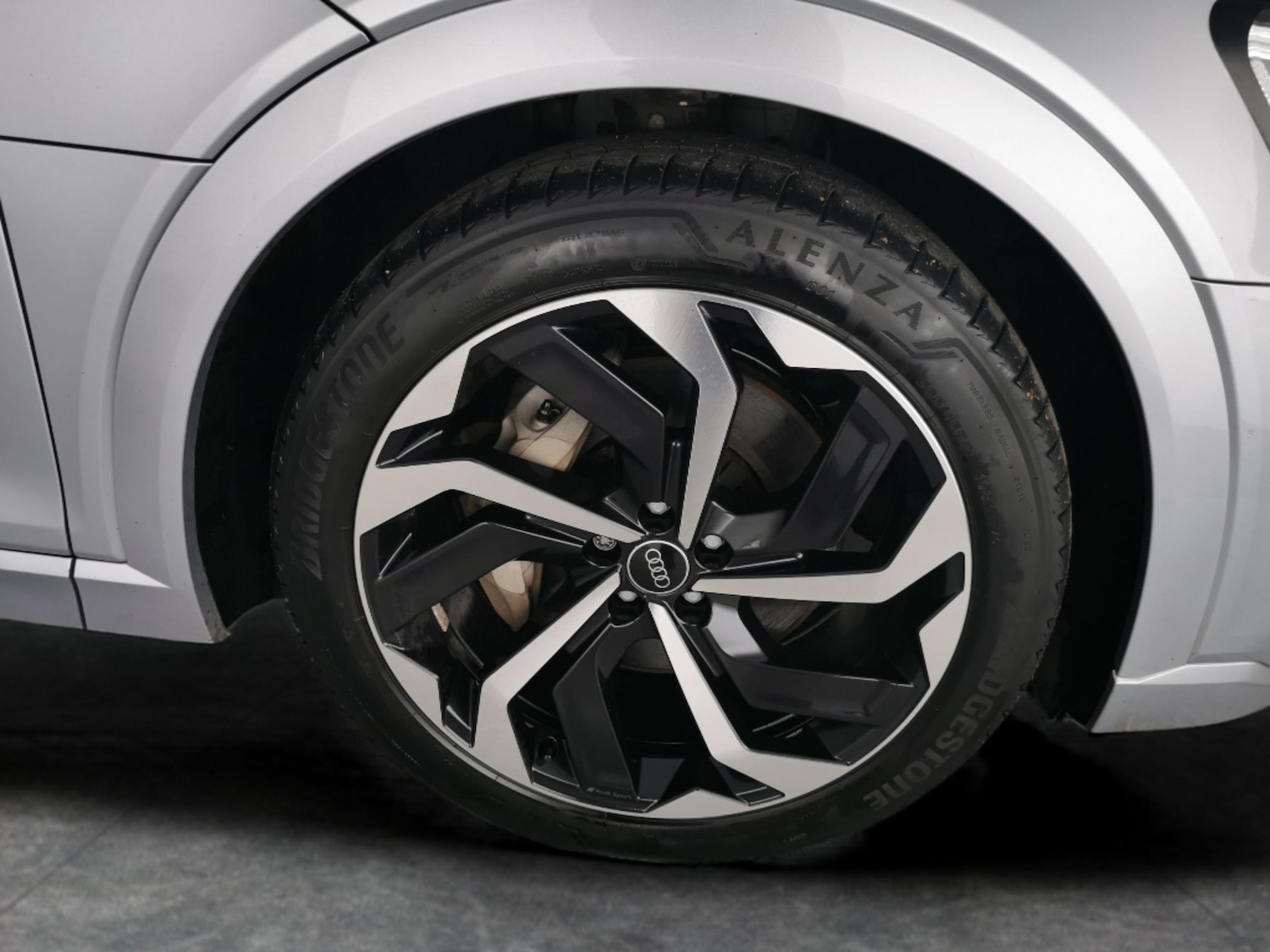 Used Audi e-tron 2022 for sale - 76777862: Photo 25