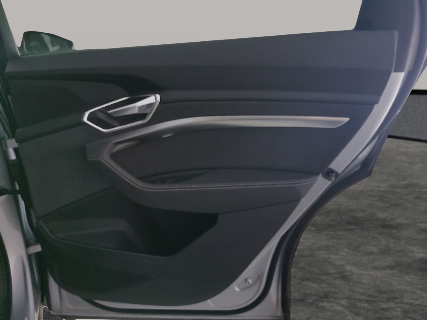 Used Audi e-tron 2022 for sale - 76777862: Photo 31