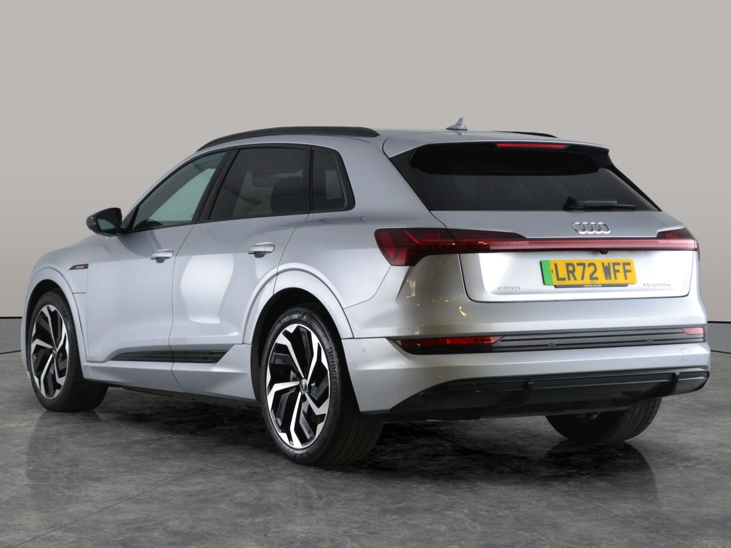 Used Audi e-tron 2022 for sale - 76777862: Photo 9