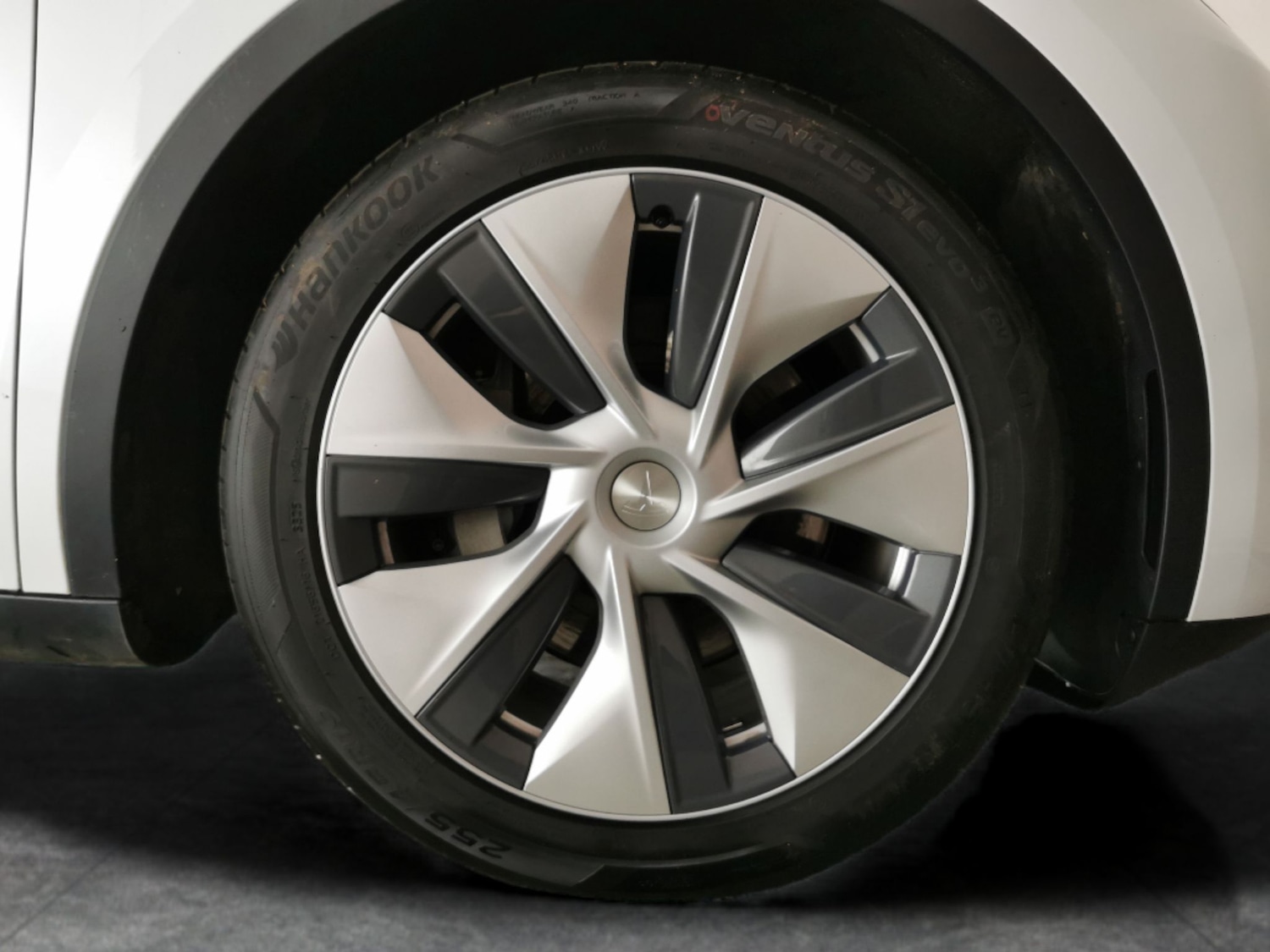 Used Tesla Model Y 2022 for sale - 77255969: Photo 24