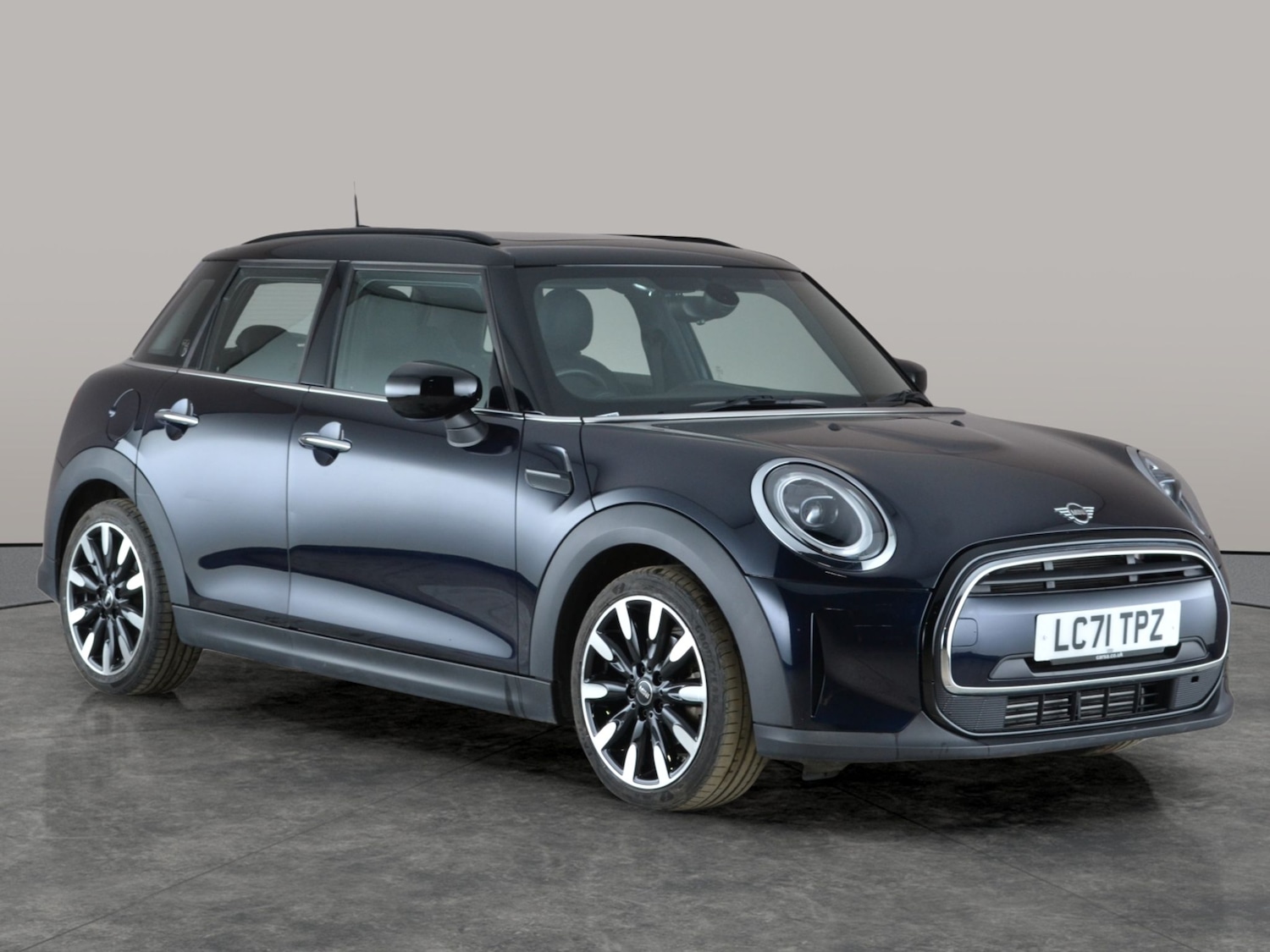 Used MINI Hatch 2021 for sale - 77167397: Photo 9