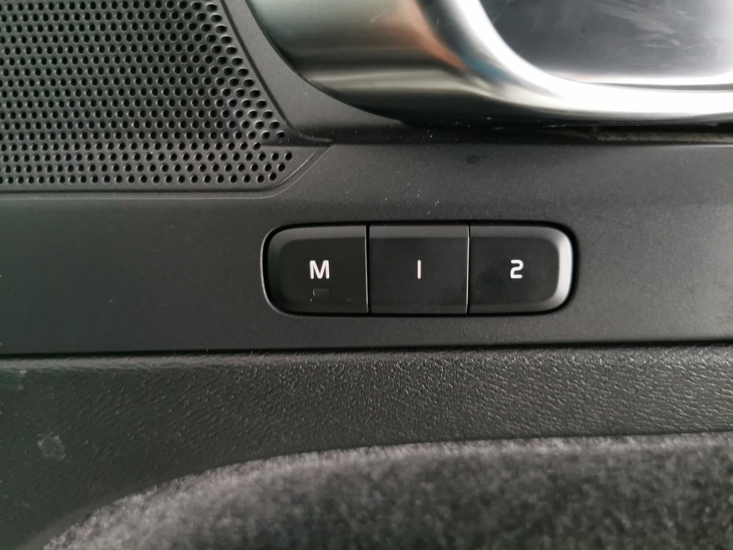 Used Volvo XC40 2022 for sale - 76748749: Photo 16