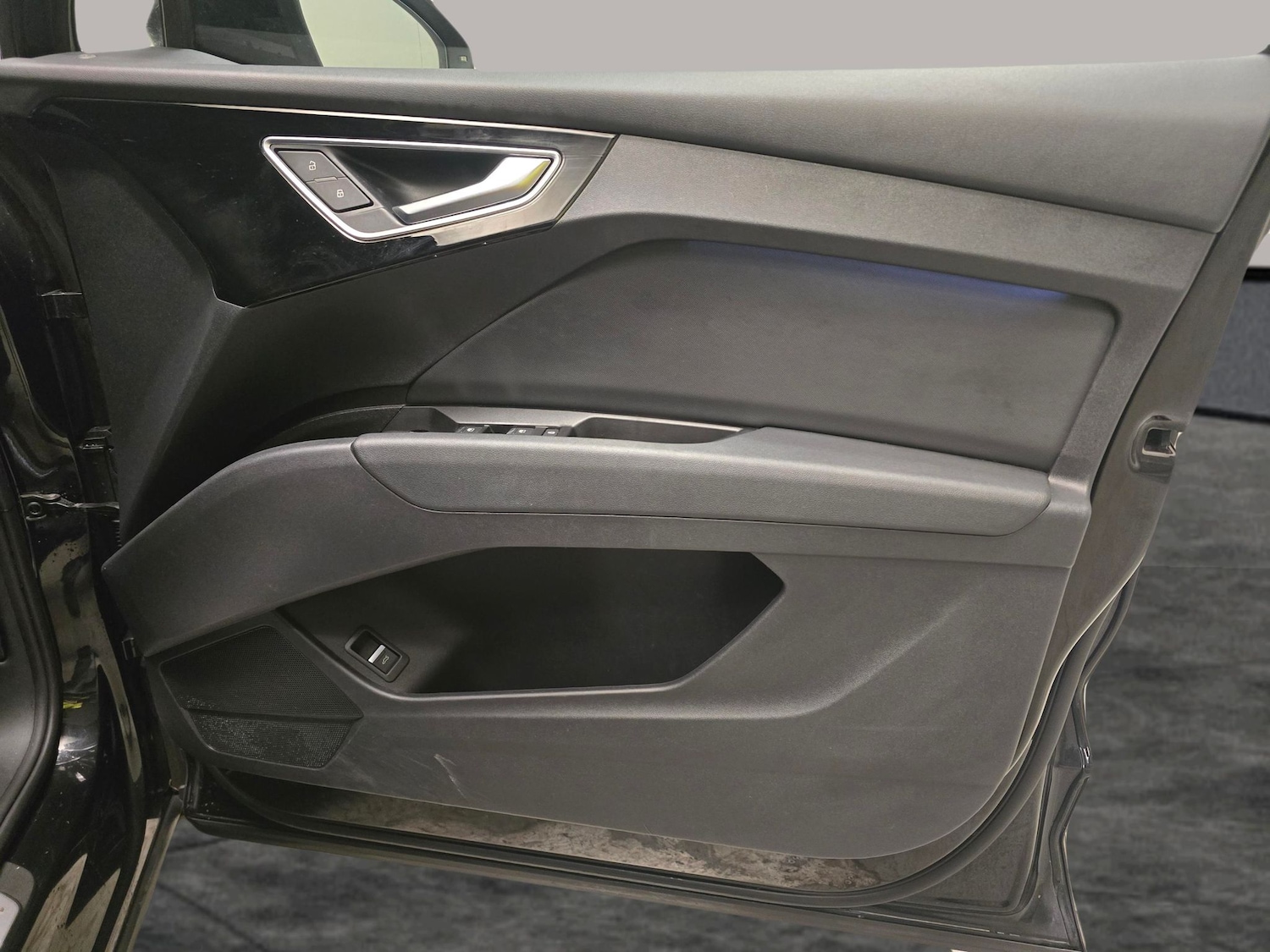 Used Audi Q4 e-tron 2023 for sale - 77418060: Photo 28