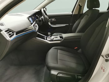 Used BMW 3 Series 2022 for sale - 79275462: Photo