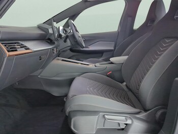 Used Cupra Born 2023 for sale - 77347533: Photo