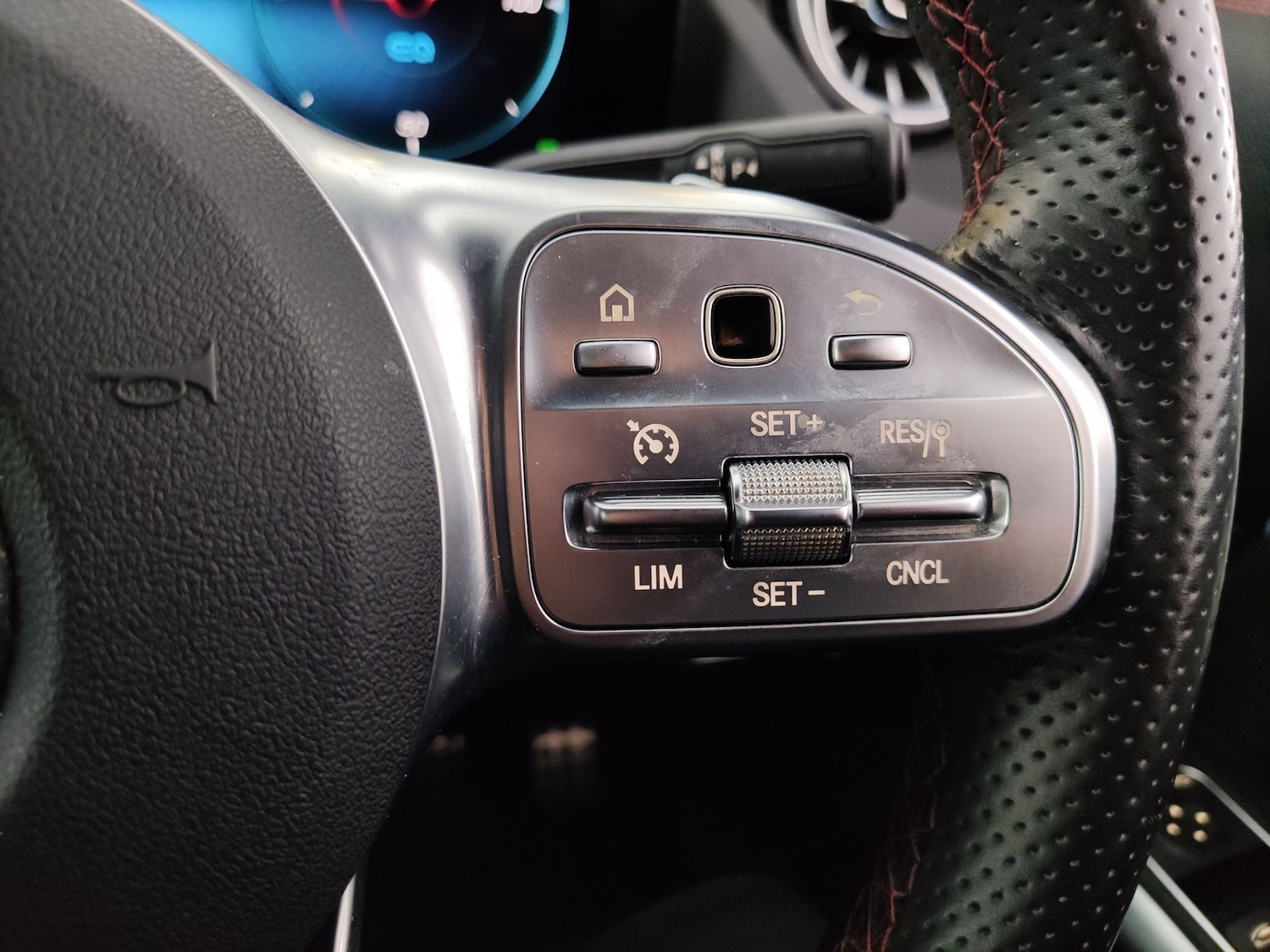 Used Mercedes-Benz EQA 2022 for sale - 78178202: Photo 23