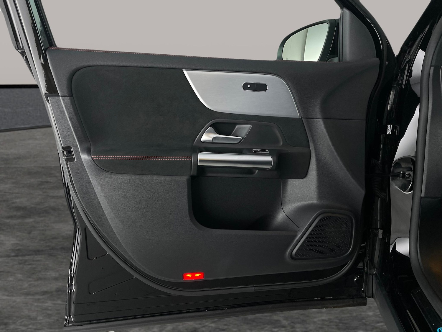 Used Mercedes-Benz EQA 2021 for sale - 76590072: Photo 34