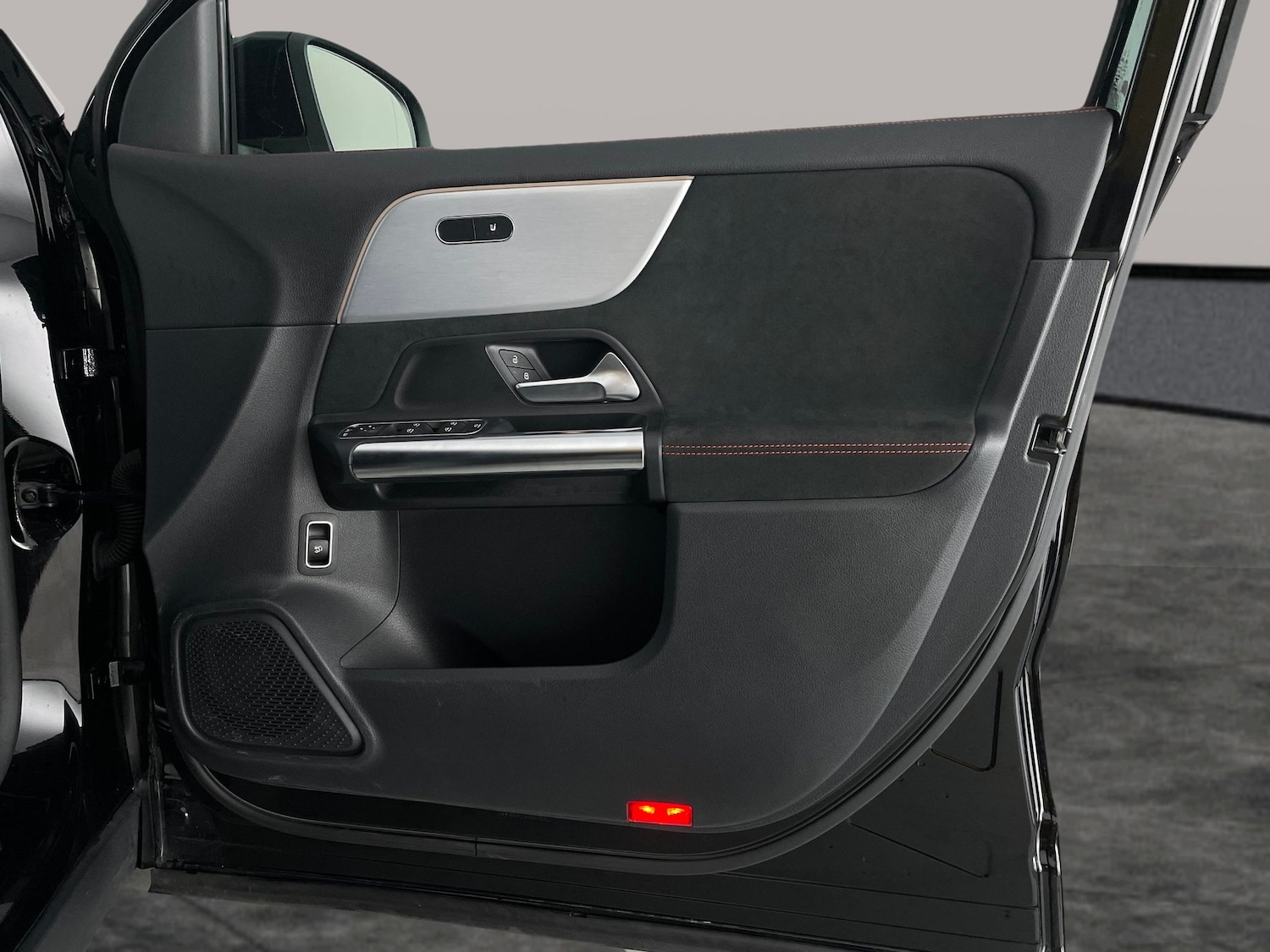 Used Mercedes-Benz EQA 2021 for sale - 76590072: Photo 37