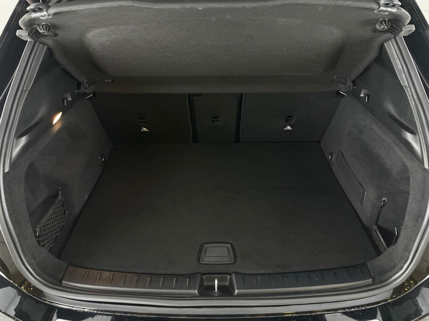 Used Mercedes-Benz EQA 2021 for sale - 76590072: Photo 39