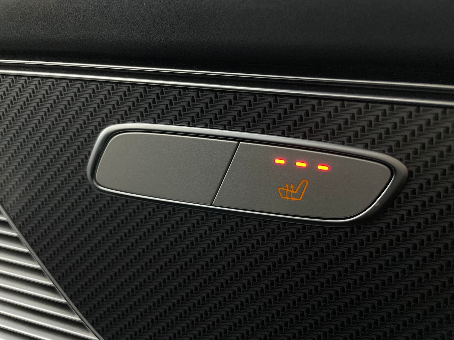 Used Mercedes-Benz EQC 2022 for sale - 77248449: Photo 24