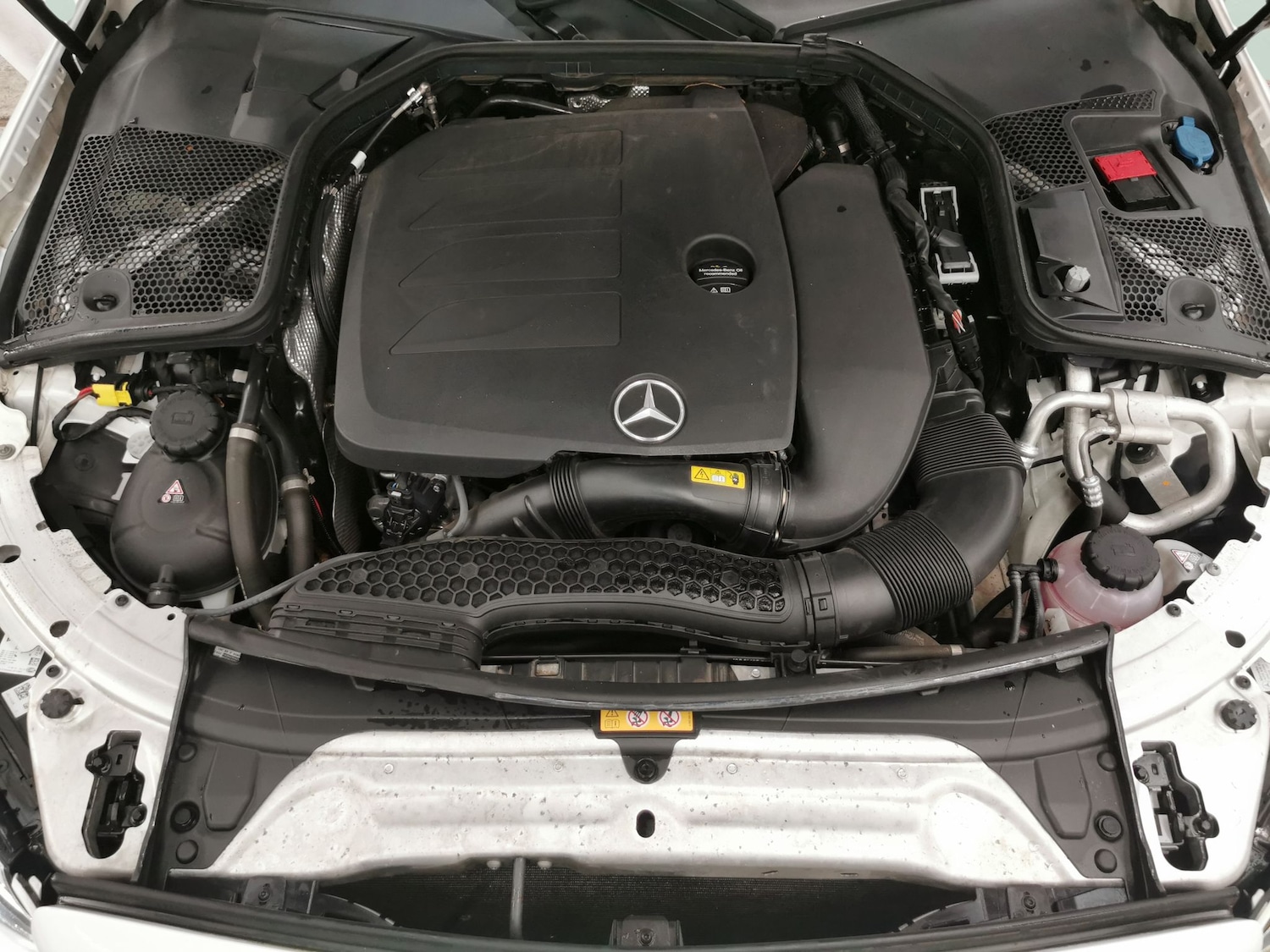 Used Mercedes-Benz C Class 2018 for sale - 76475422: Photo 29