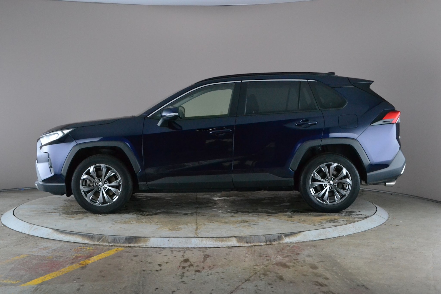 Used Toyota RAV4 2022 for sale - 77545632: Photo 13