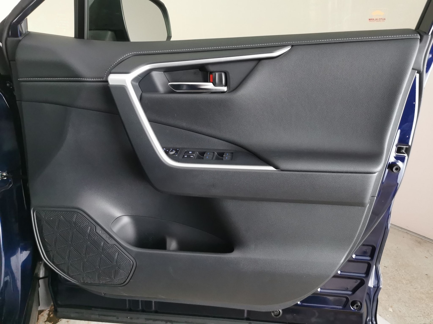 Used Toyota RAV4 2022 for sale - 77545632: Photo 30