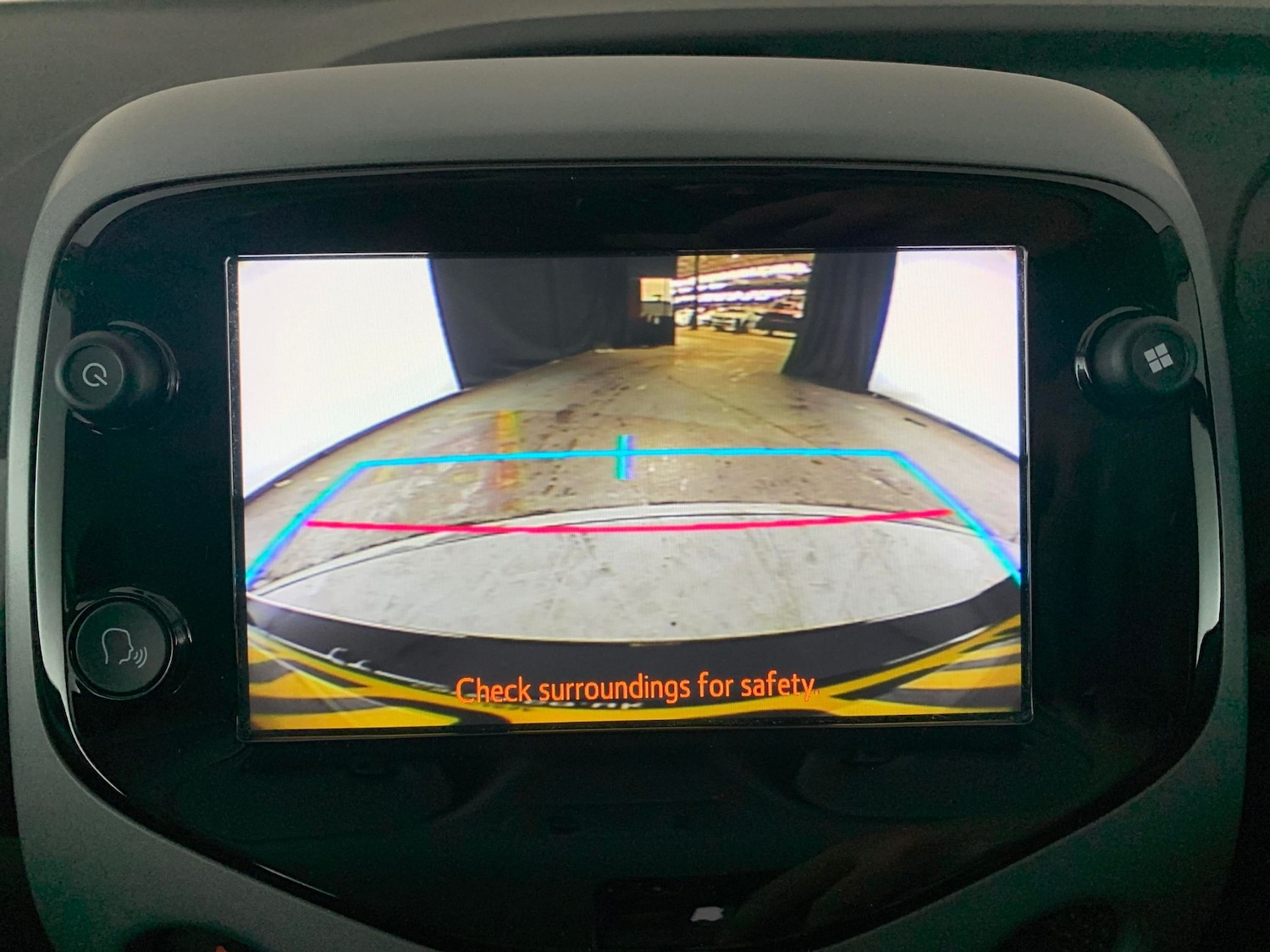 Used Toyota AYGO for sale - 76477624: Photo 5