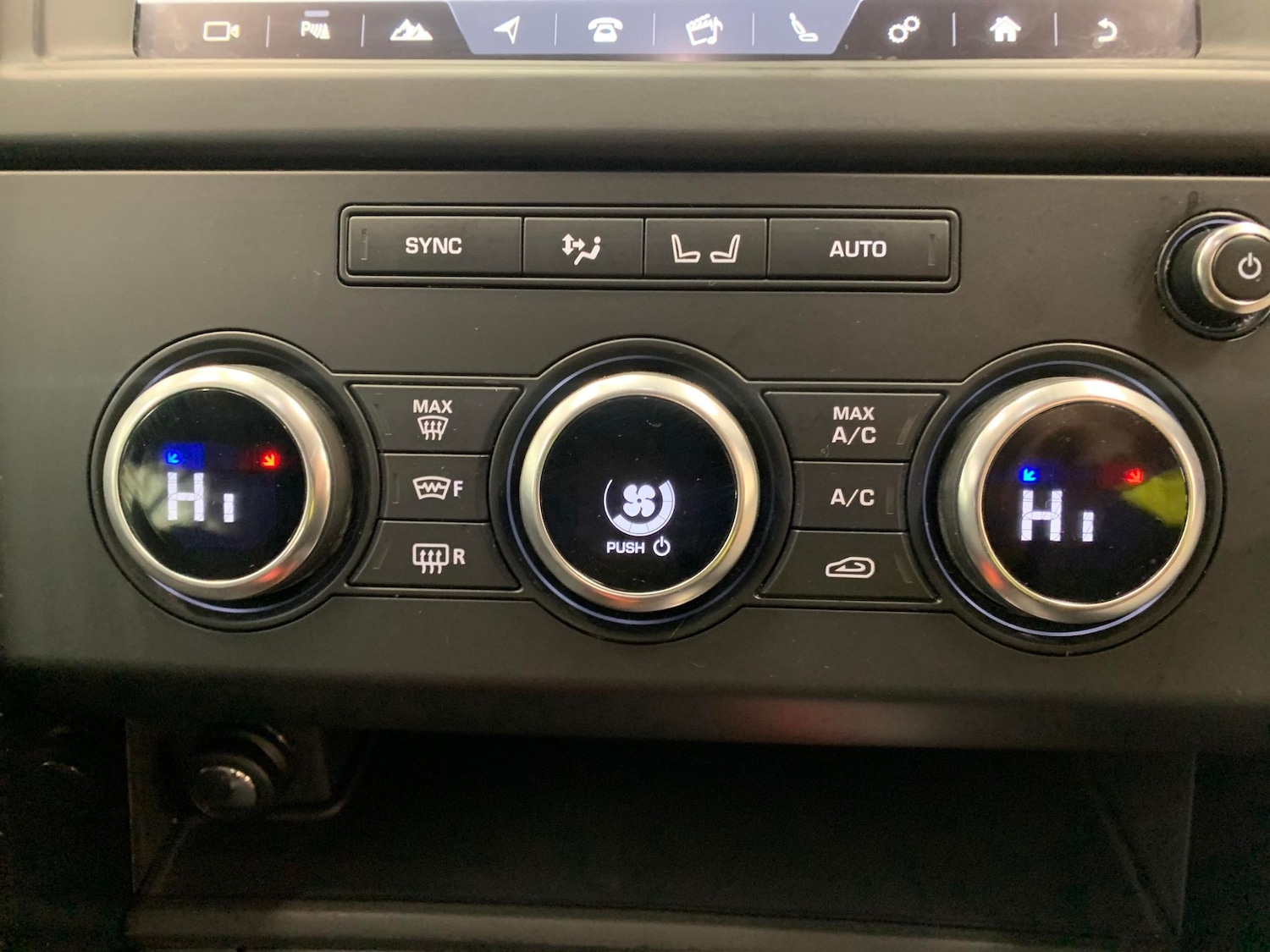 Used Land Rover Discovery 2018 for sale - 77077789: Photo 17