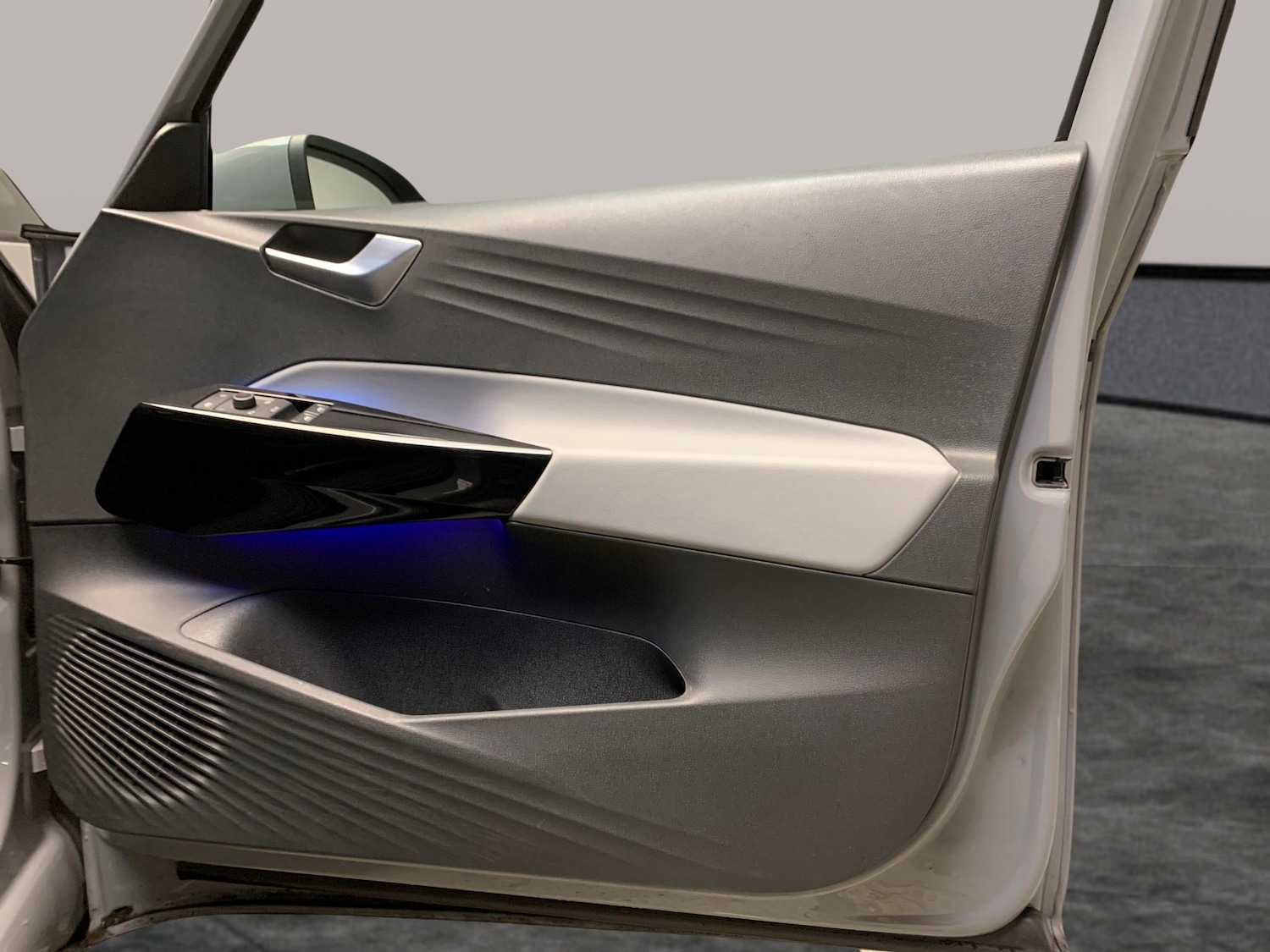 Used Volkswagen ID.3 2023 for sale - 77619631: Photo 25