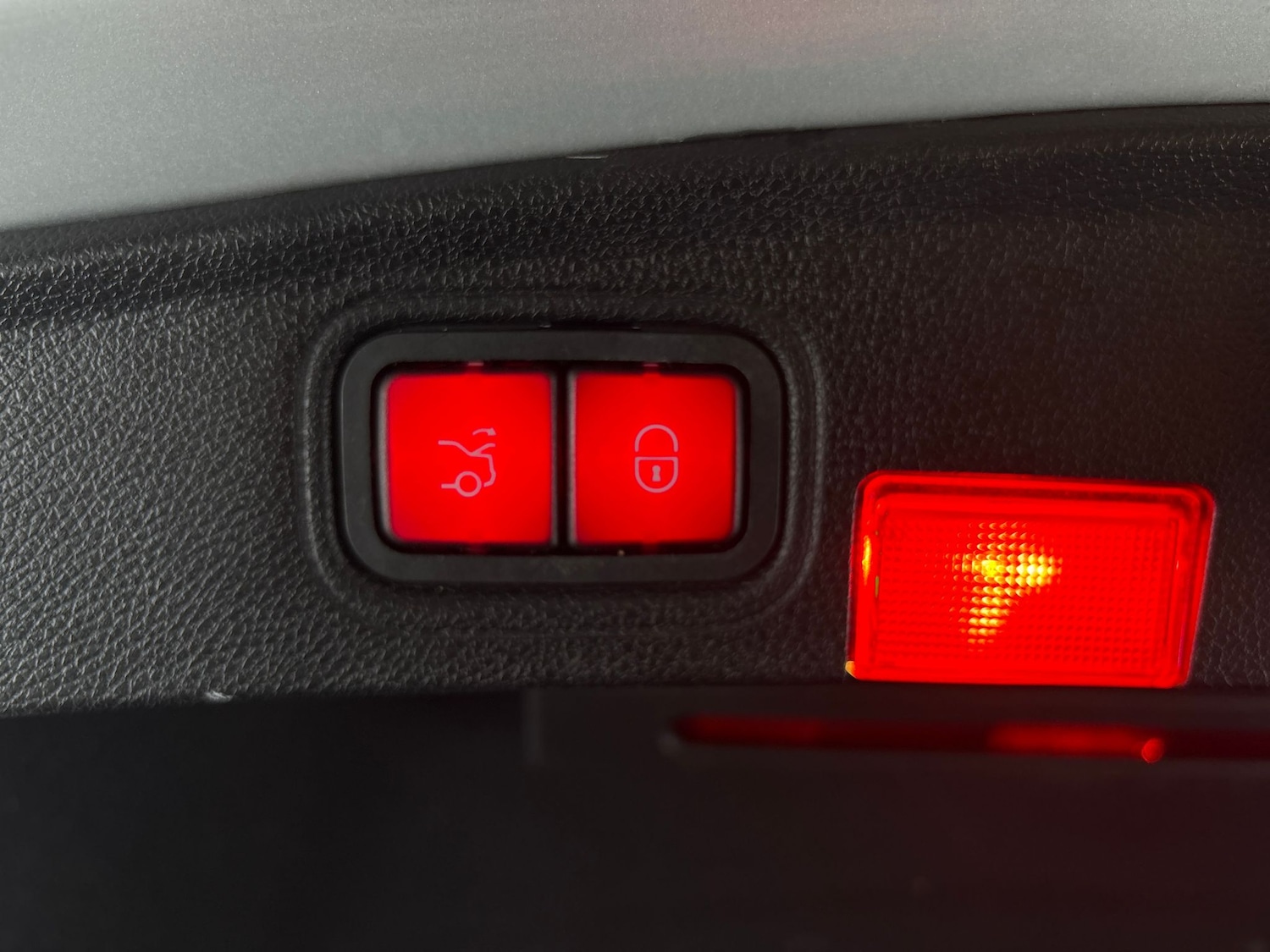 Used Mercedes-Benz C Class 2018 for sale - 78150921: Photo 24