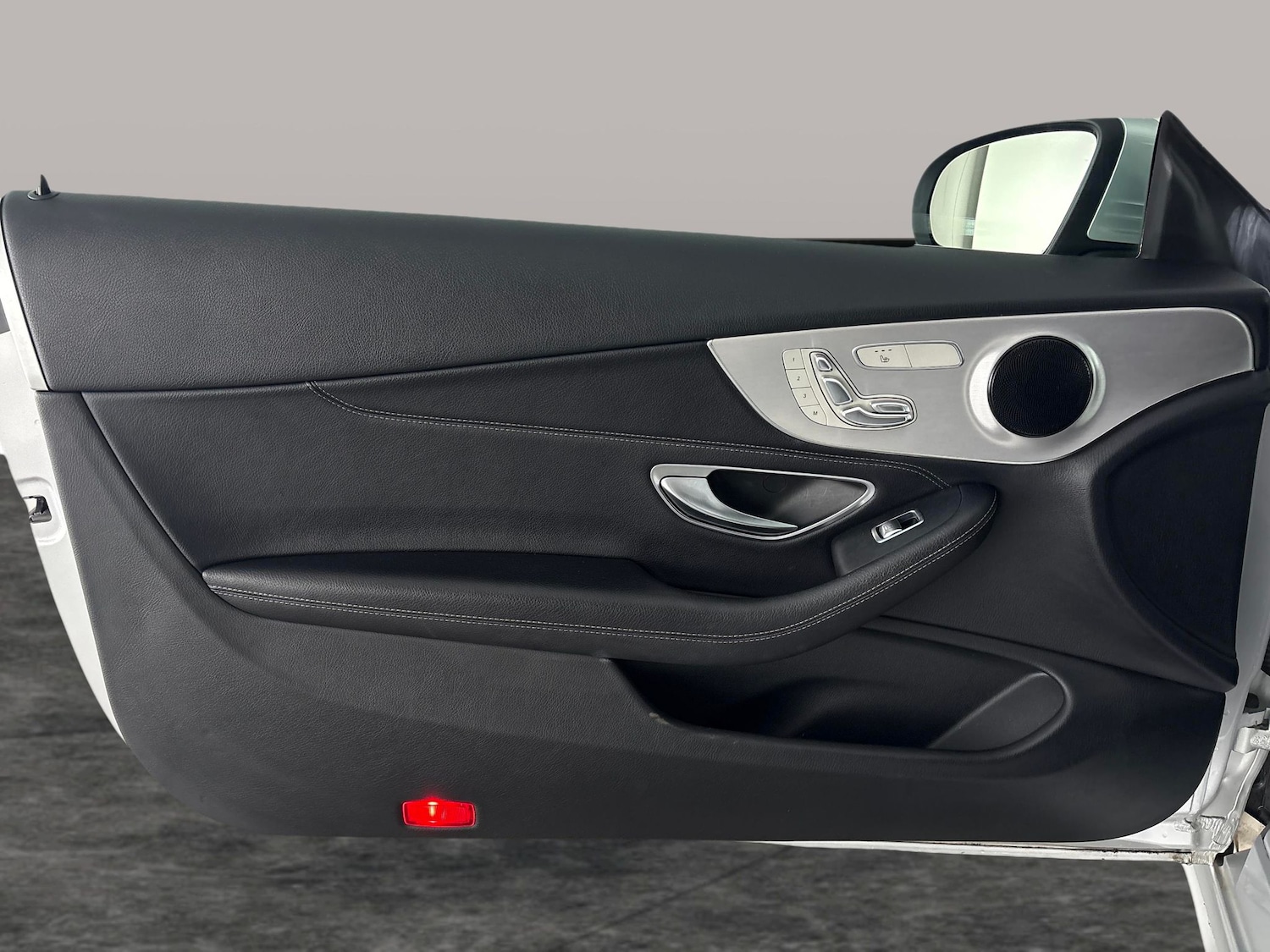 Used Mercedes-Benz C Class 2018 for sale - 78150921: Photo 31