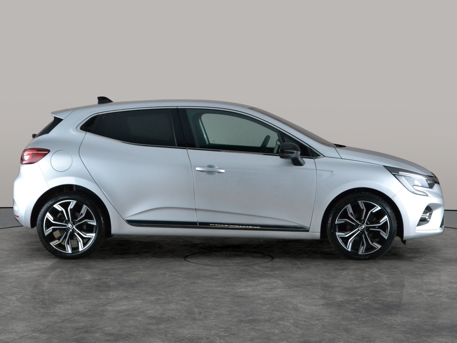 Used Renault Clio 2023 for sale - 78065464: Photo 10