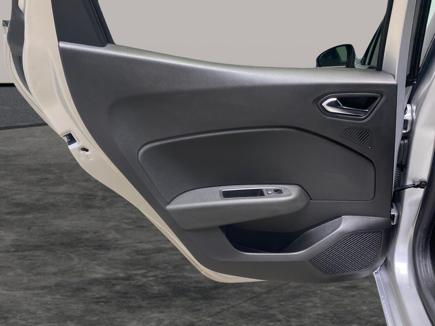 Used Renault Clio 2023 for sale - 78065464: Photo 29