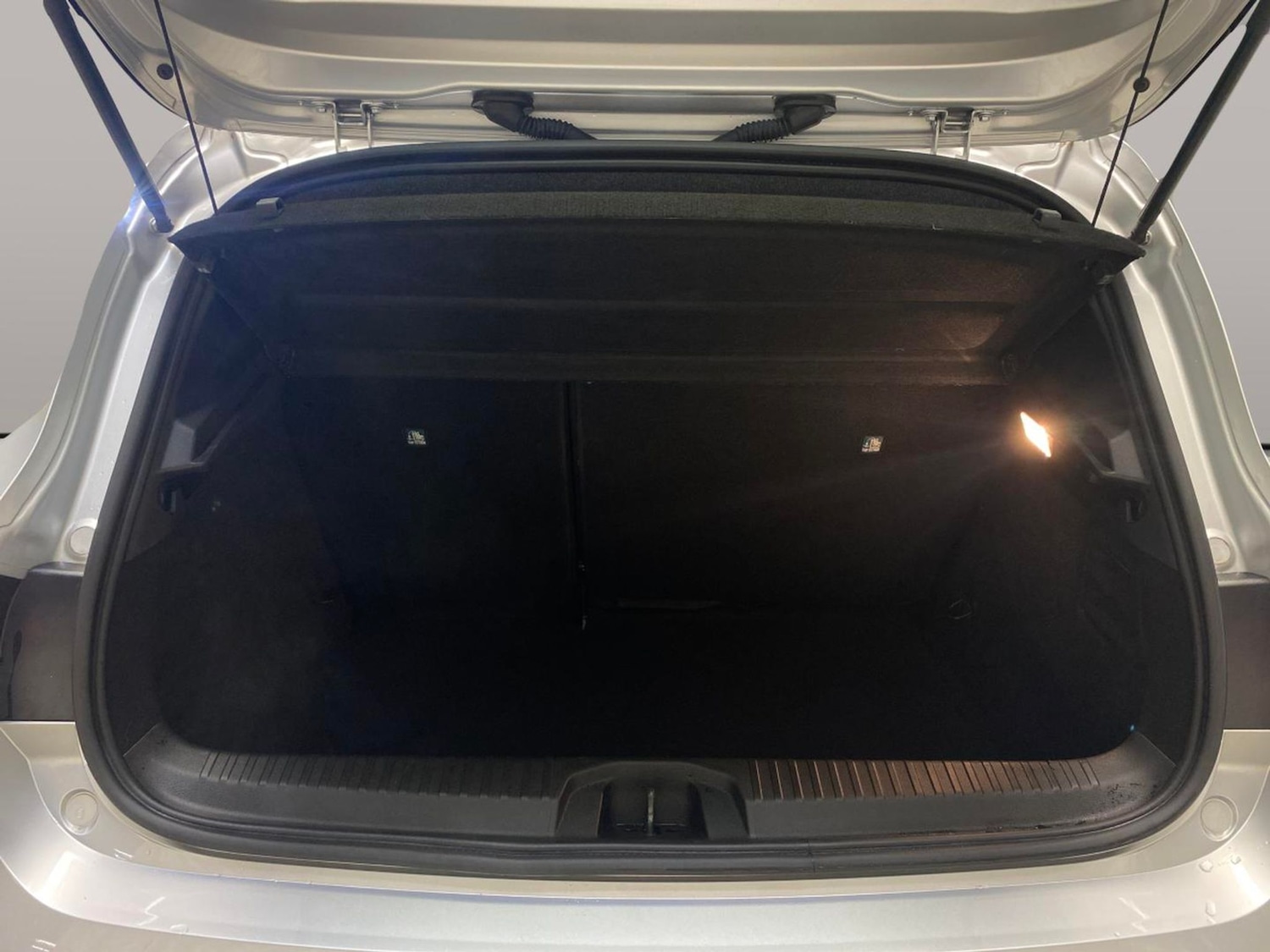 Used Renault Clio 2023 for sale - 78065464: Photo 34