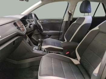Used Volkswagen T-Roc 2018 for sale - 75085173: Photo