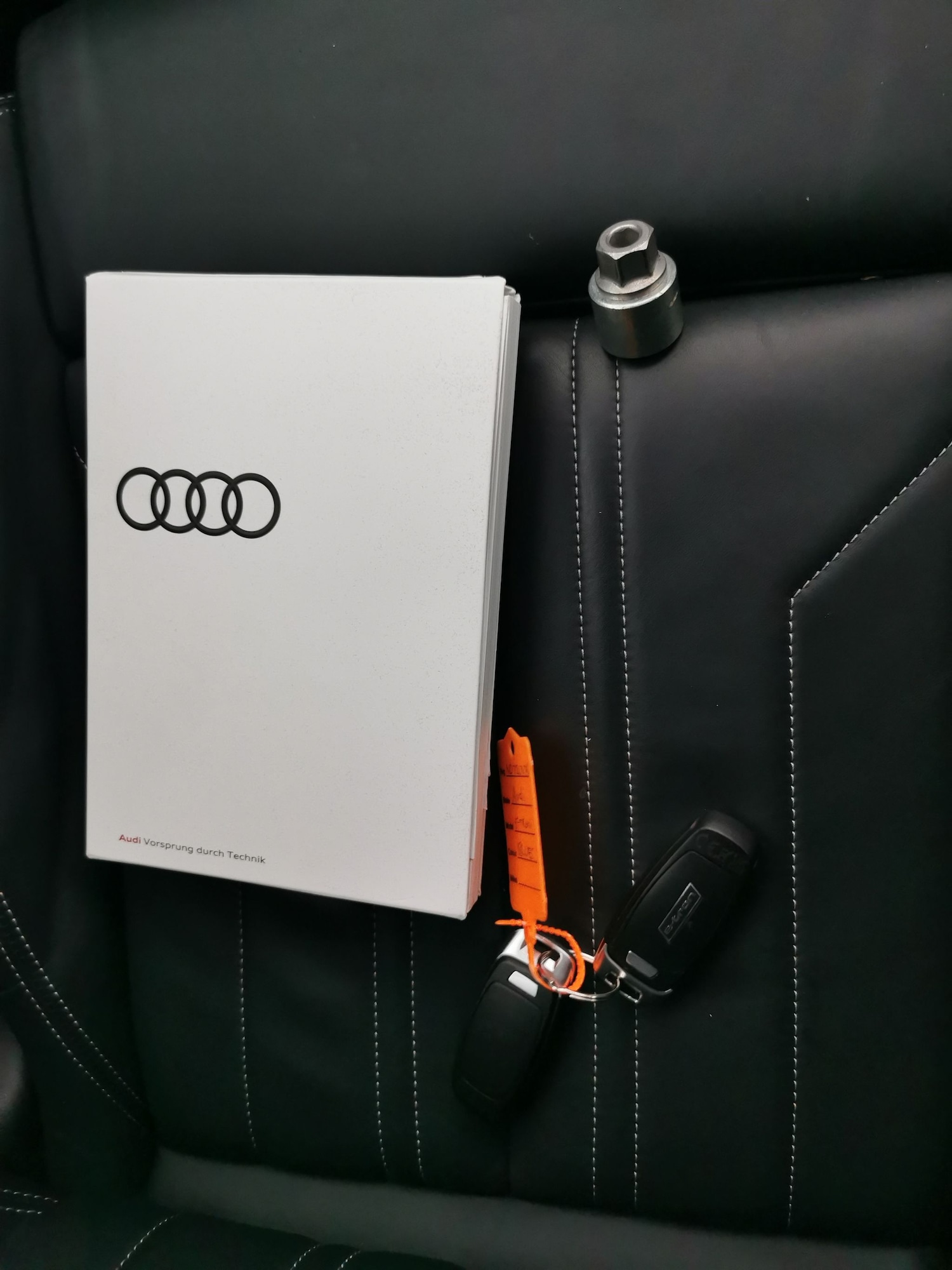 Used Audi e-tron 2023 for sale - 77225569: Photo 35