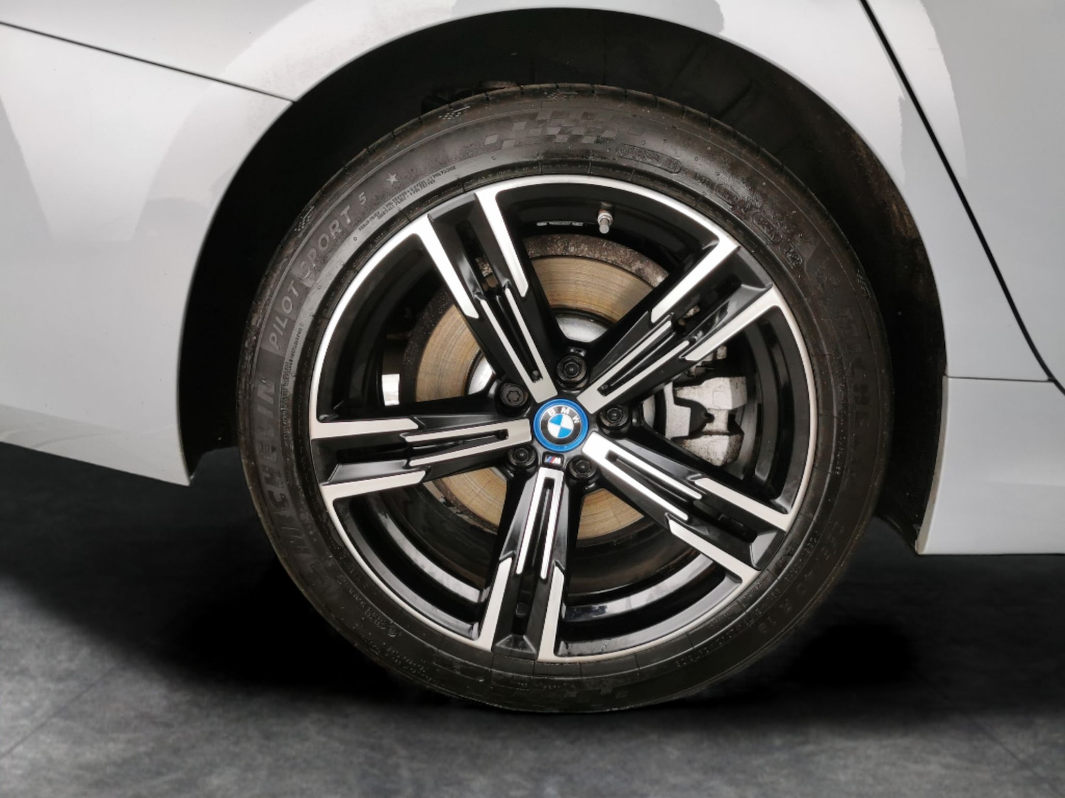 Used BMW 3 Series 2023 for sale - 77432401: Photo 30