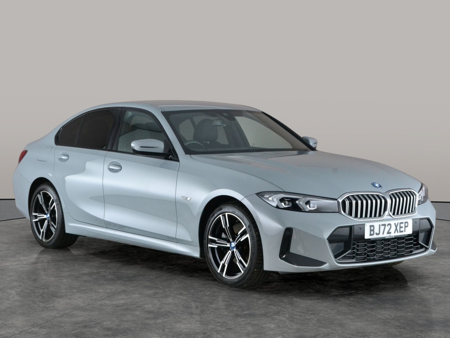 Used BMW 3 Series 2023 for sale - 77432401: Photo 8