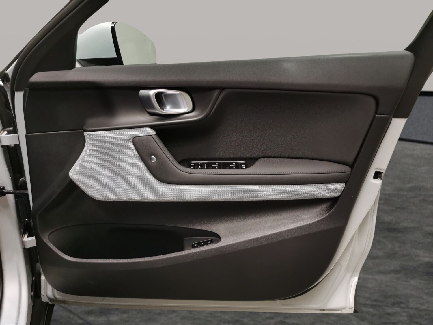 Used Polestar Polestar 2 2023 for sale - 77676083: Photo 27