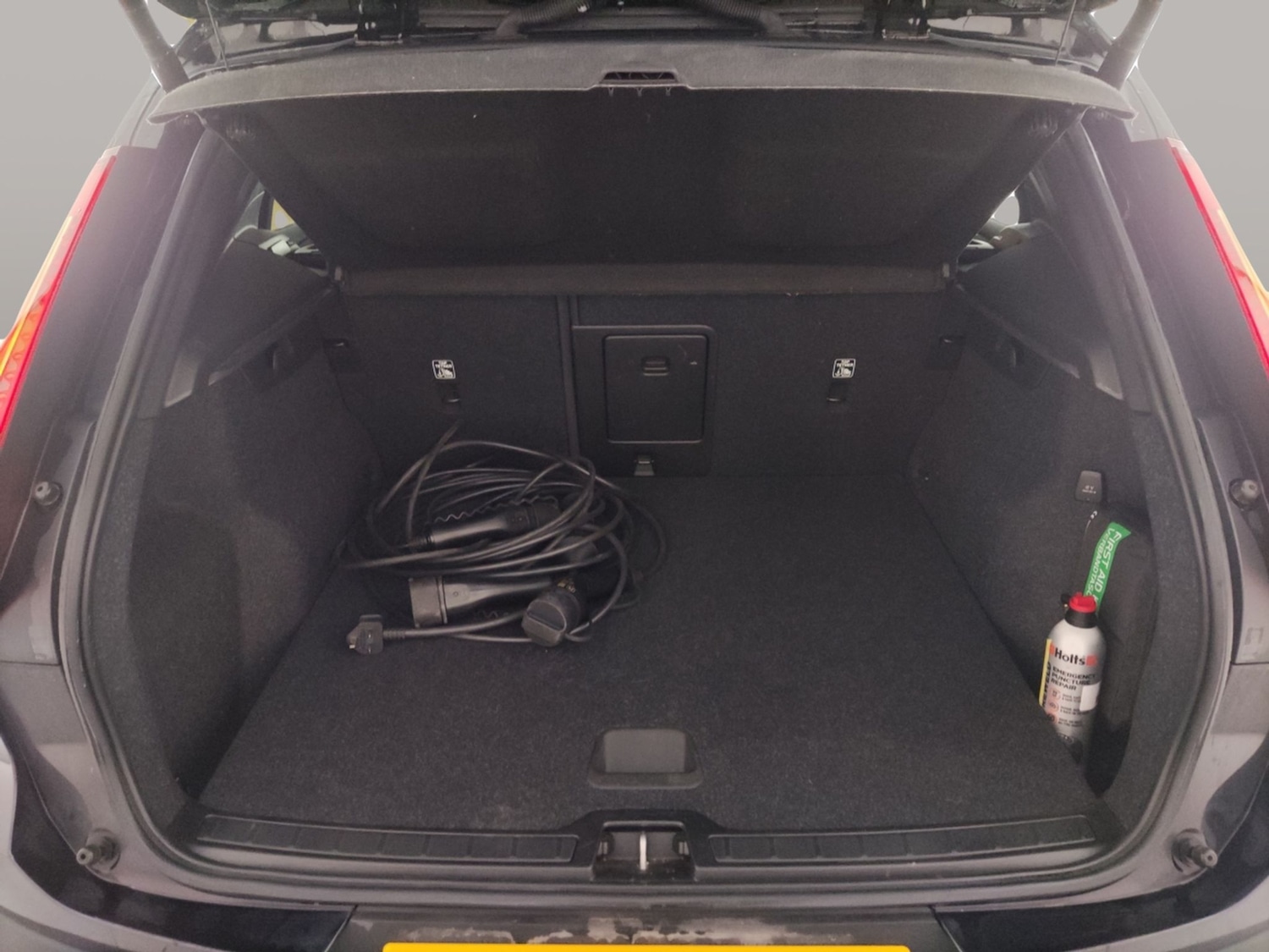 Used Volvo XC40 2022 for sale - 78103988: Photo 32