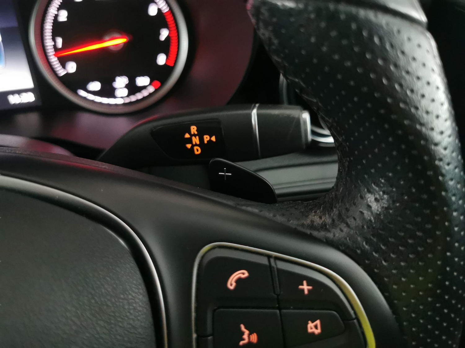 Used Mercedes-Benz GLC 2018 for sale - 77413148: Photo 19