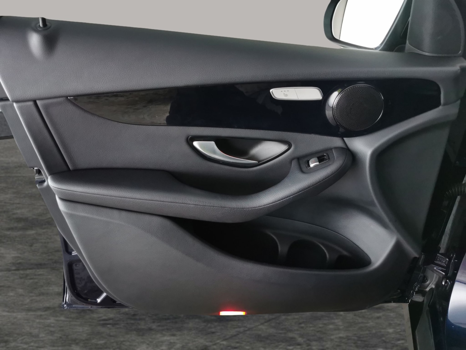 Used Mercedes-Benz GLC 2018 for sale - 77413148: Photo 25