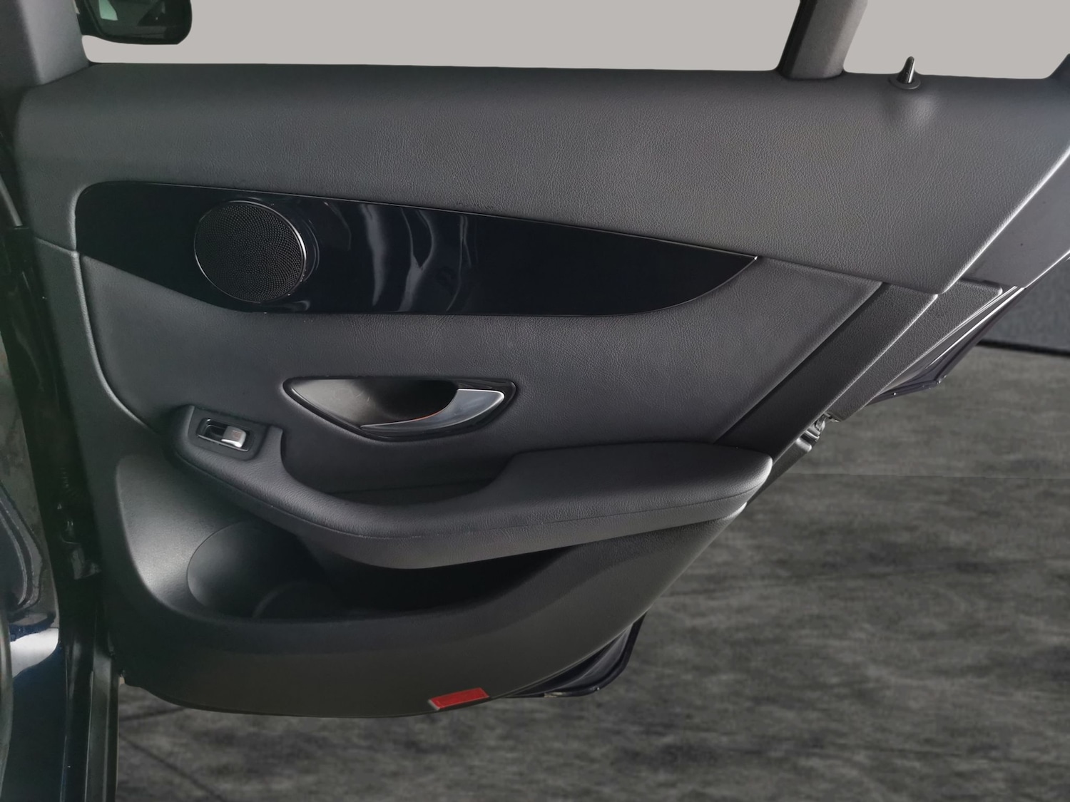 Used Mercedes-Benz GLC 2018 for sale - 77413148: Photo 27