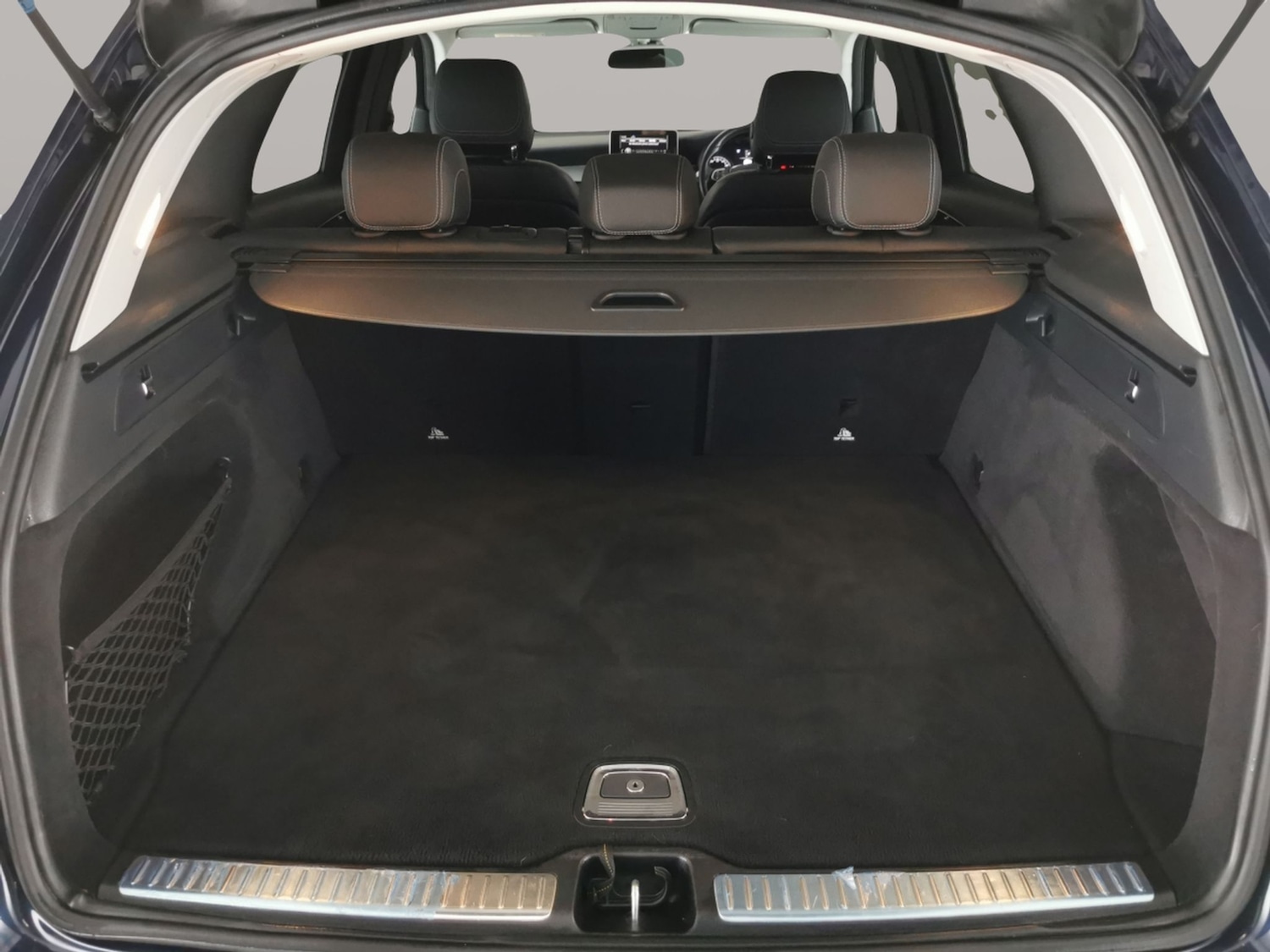 Used Mercedes-Benz GLC 2018 for sale - 77413148: Photo 31