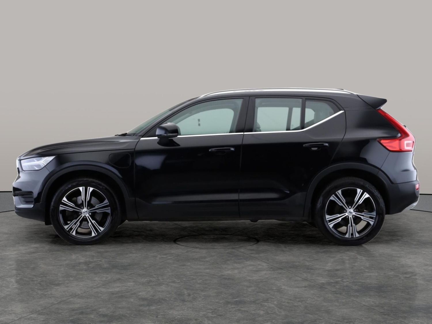 Used Volvo XC40 2021 for sale - 76344792: Photo 11